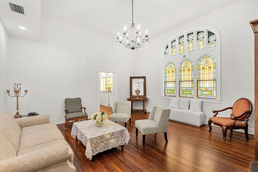 More Photos Of 1824 S Harbor City Blvd, Melbourne Religious Facility For Sale