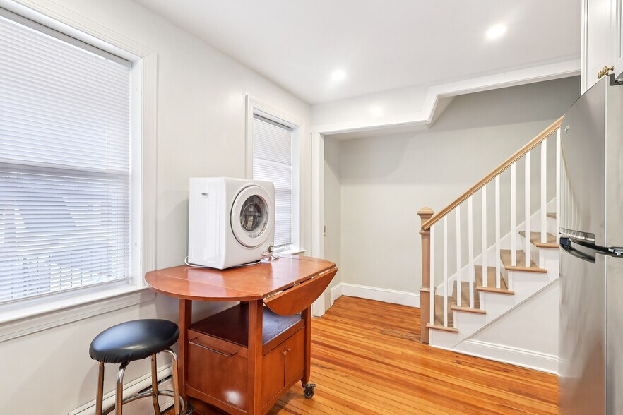 More Photos Of 1600 Hamilton Ave, Hamilton Storefront Retail Residential For Sale