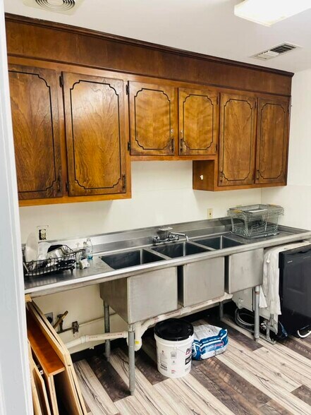 More Photos Of 301 W Main St, Stoneville Office For Sale