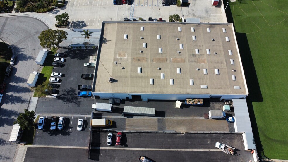 More Photos Of 13903 Maryton Ave, Santa Fe Springs Warehouse For Lease