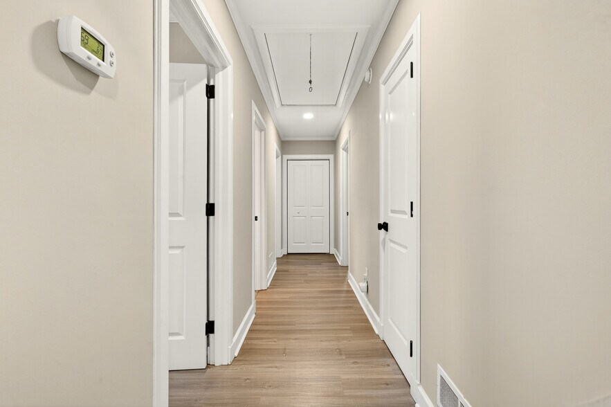 More Photos Of 1120 Central Ave, Summerville Office For Sale