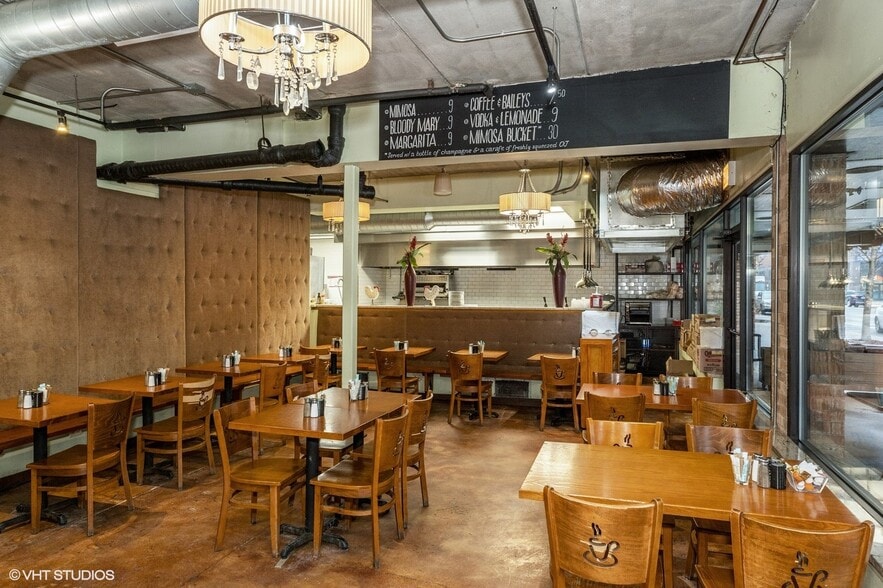 More Photos Of 1151-1155 N Wells St, Chicago Apartments For Lease