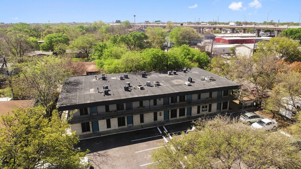 More Photos Of , Austin Multifamily For Sale