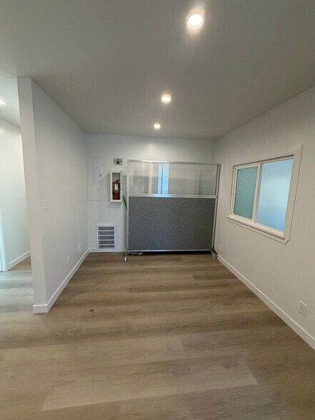 More Photos Of 19830 Lake Chabot Rd, Castro Valley Medical For Lease
