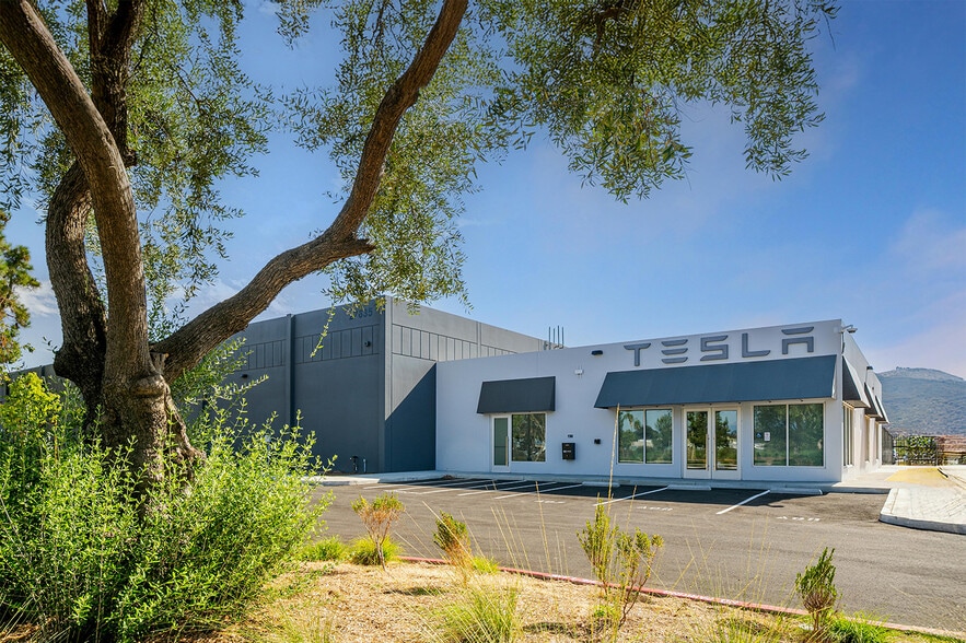 More Photos Of 27635 Diaz Rd, Temecula Manufacturing For Sale