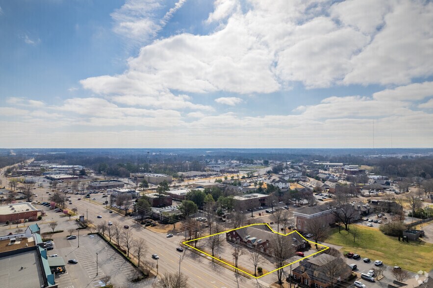 More Photos Of 6605 Stage Rd, Memphis Medical For Lease