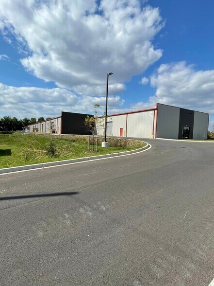 More Photos Of 331 Aviation Way, Frederick Light Manufacturing For Lease