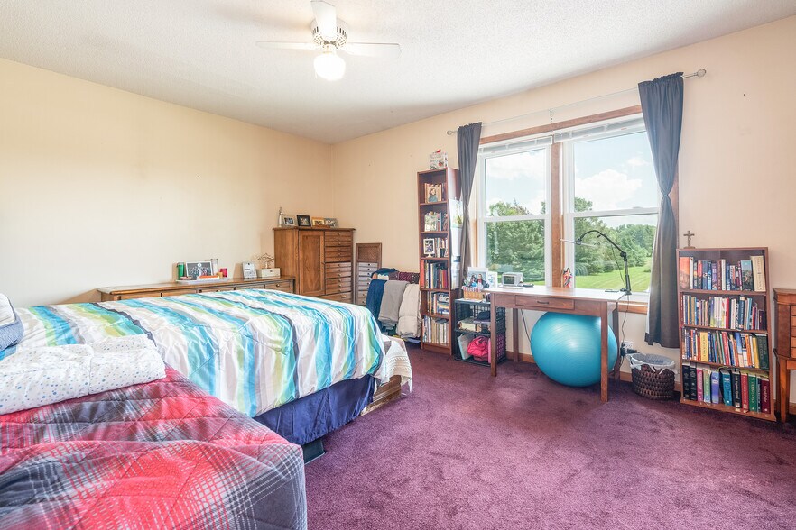 More Photos Of 503 E Russell Rd, Tecumseh Specialty For Sale