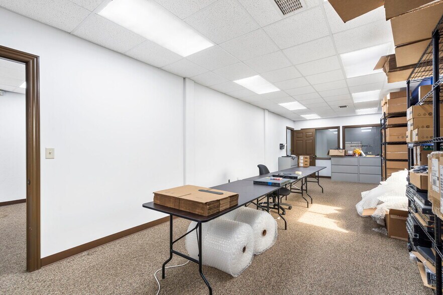 More Photos Of 4136 South Scenic, Springfield Office For Lease