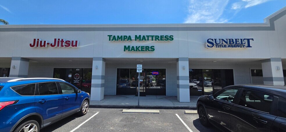 More Photos Of 3460 Tampa Rd, Palm Harbor General Retail For Lease