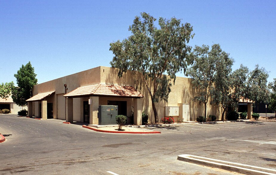 More Photos Of 916 E Baseline Rd, Mesa Manufacturing For Lease