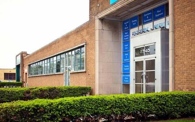 Primary Photo Of 2740 W Washington Blvd, Bellwood Manufacturing For Lease
