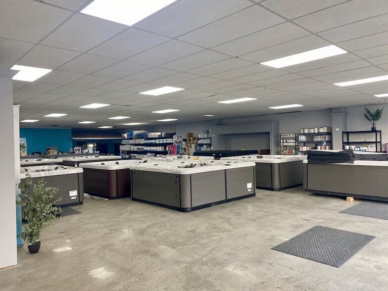 More Photos Of 312 W Main St, Delta Freestanding For Sale