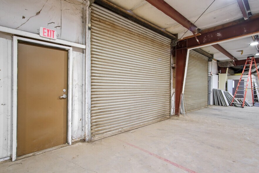 More Photos Of 460 Airpark Rd, Atwater Warehouse For Lease