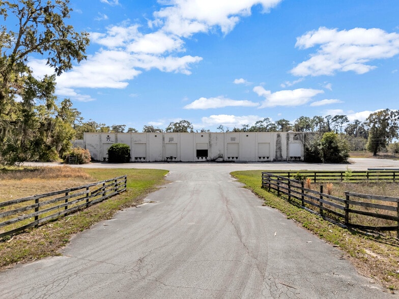 More Photos Of 34135 Cardinal Ln, Eustis Warehouse For Sale