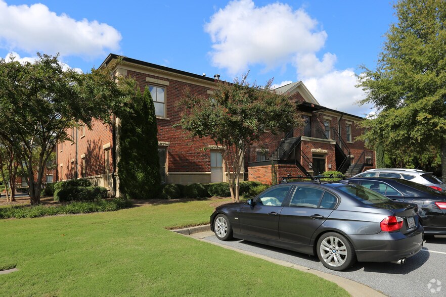 More Photos Of 5400 Laurel Springs Pky, Suwanee Office Residential For Lease