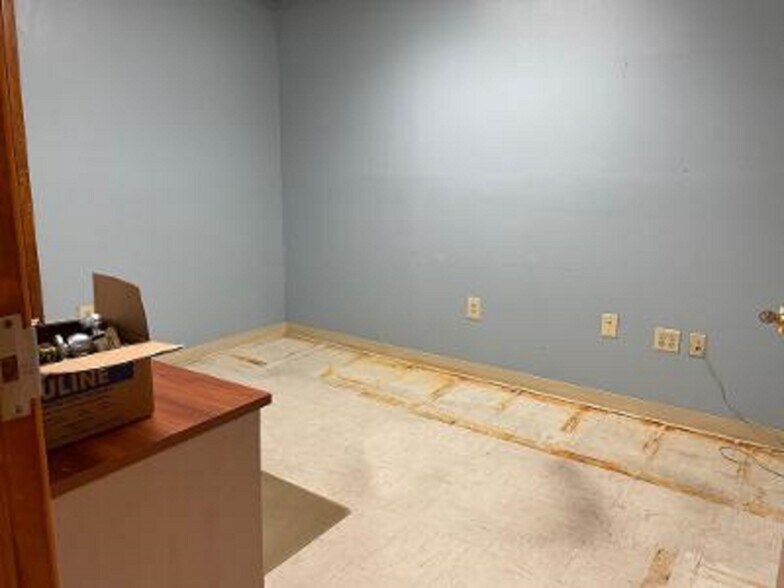 More Photos Of 3035 Paris Ave, New Orleans Medical For Lease