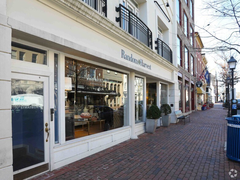 More Photos Of 810 King St, Alexandria Storefront Retail Office For Lease