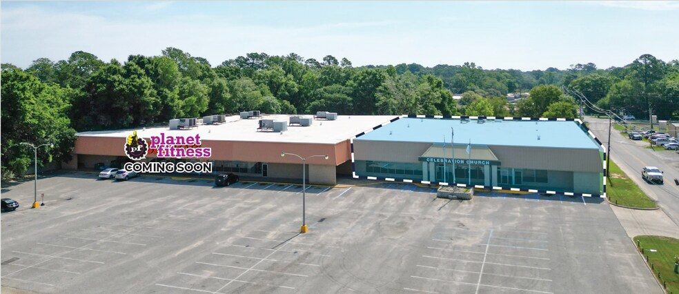 Primary Photo Of 8-10 Saraland Blvd N, Saraland Freestanding For Lease