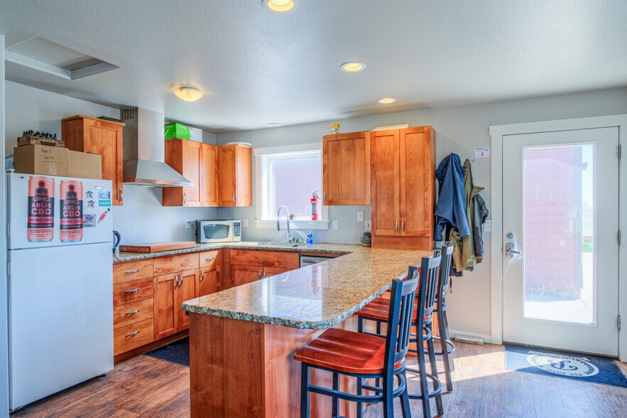 More Photos Of , Bend Unknown For Sale