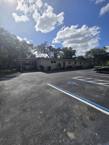 More Photos Of 519 NW 23rd Ave, Fort Lauderdale Assisted Living For Lease