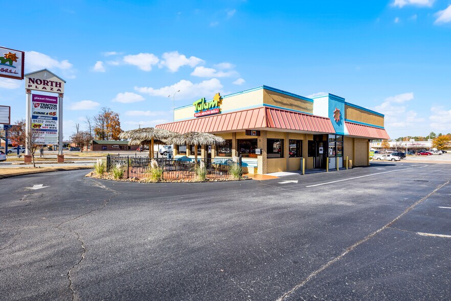 More Photos Of 71 Carriage House Dr, Jackson Restaurant For Sale