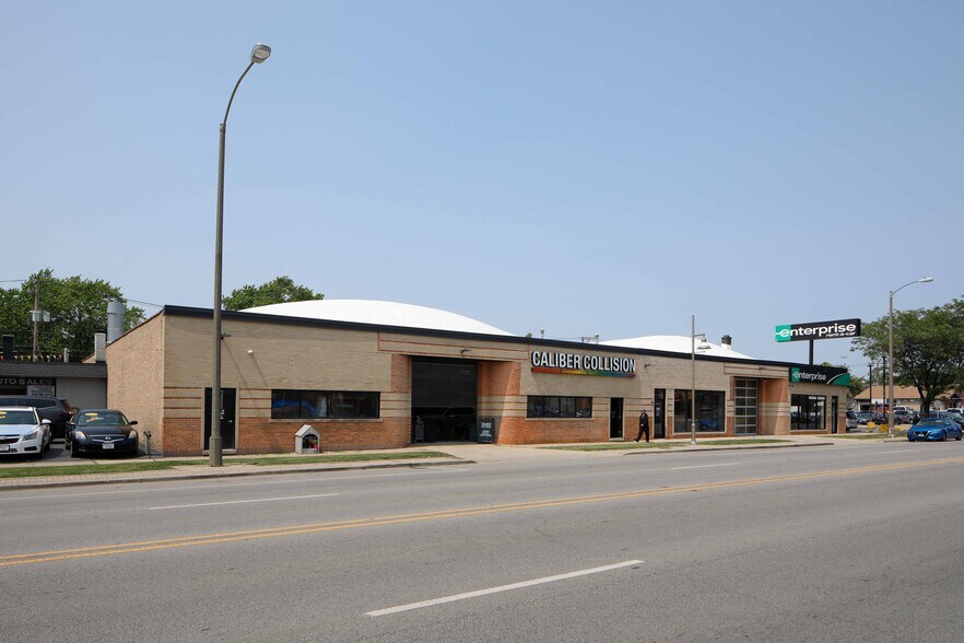 Primary Photo Of 6305 Ogden Ave, Berwyn Auto Repair For Sale