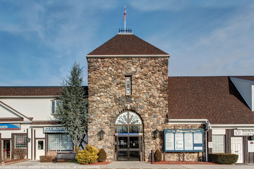 More Photos Of 225-243 King St, Northampton Unknown For Lease