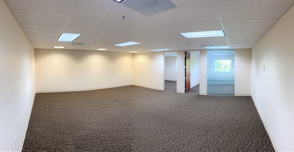 More Photos Of 9830 SW 77th Ave, Miami Office For Sale