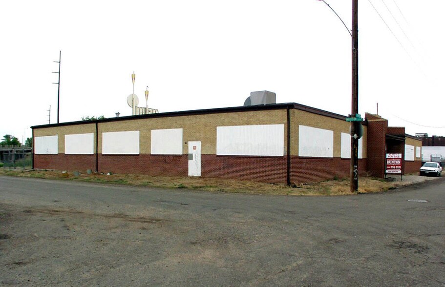 More Photos Of 3505 E 39th Ave, Denver Manufacturing For Lease