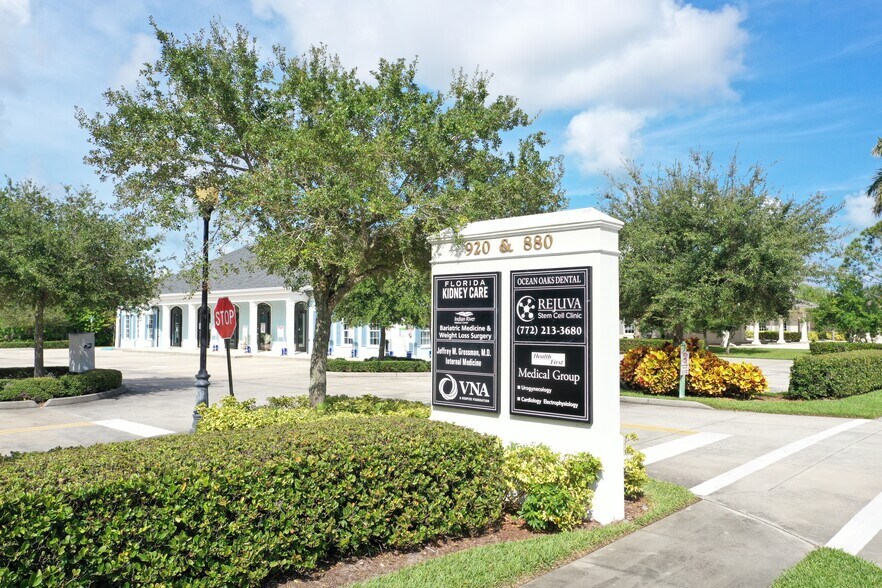 More Photos Of 880 37th Pl, Vero Beach Medical For Lease