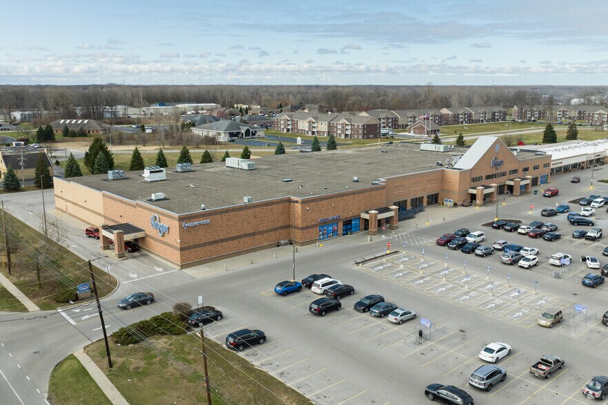 More Photos Of 7545-7633 Sylvania Ave, Sylvania Unknown For Lease