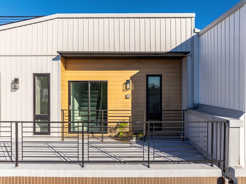 More Photos Of 1735 S 23rd St, Philadelphia Apartments For Sale