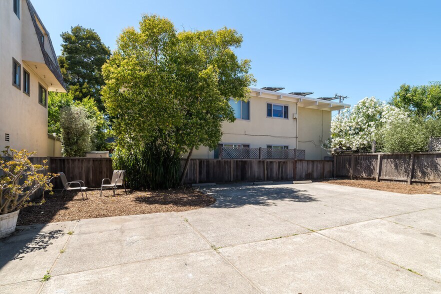 More Photos Of 523 B St, San Rafael Multifamily For Sale