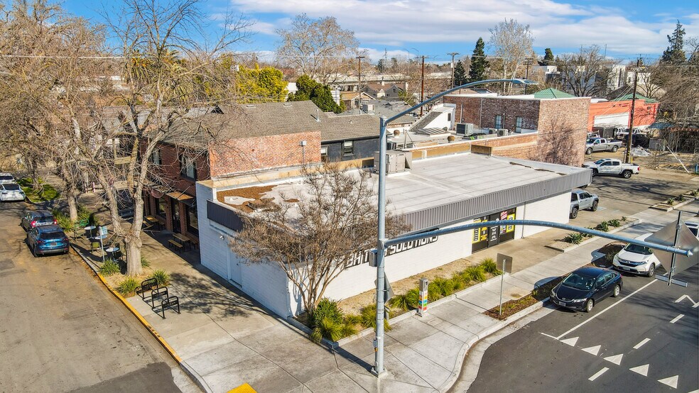More Photos Of 1701 Broadway, Sacramento General Retail For Sale