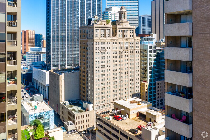 Primary Photo Of 1309 Main St, Dallas Multifamily For Sale