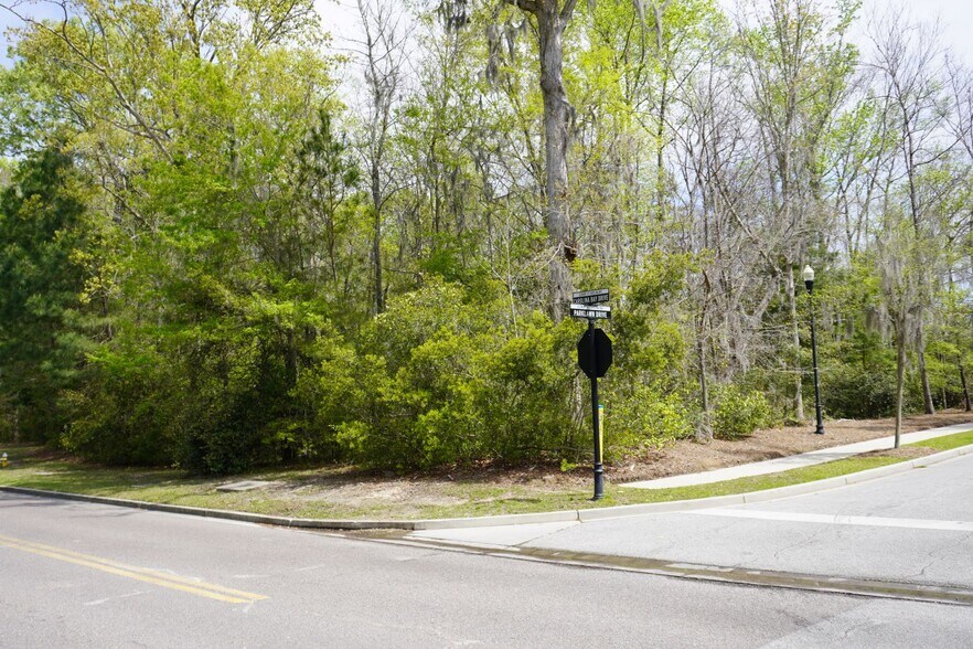 More Photos Of 0 Carolina Bay Dr, Charleston Land For Sale