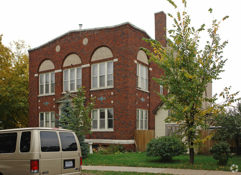 Primary Photo Of 1190 James Ave, Saint Paul Storefront Retail Residential For Sale