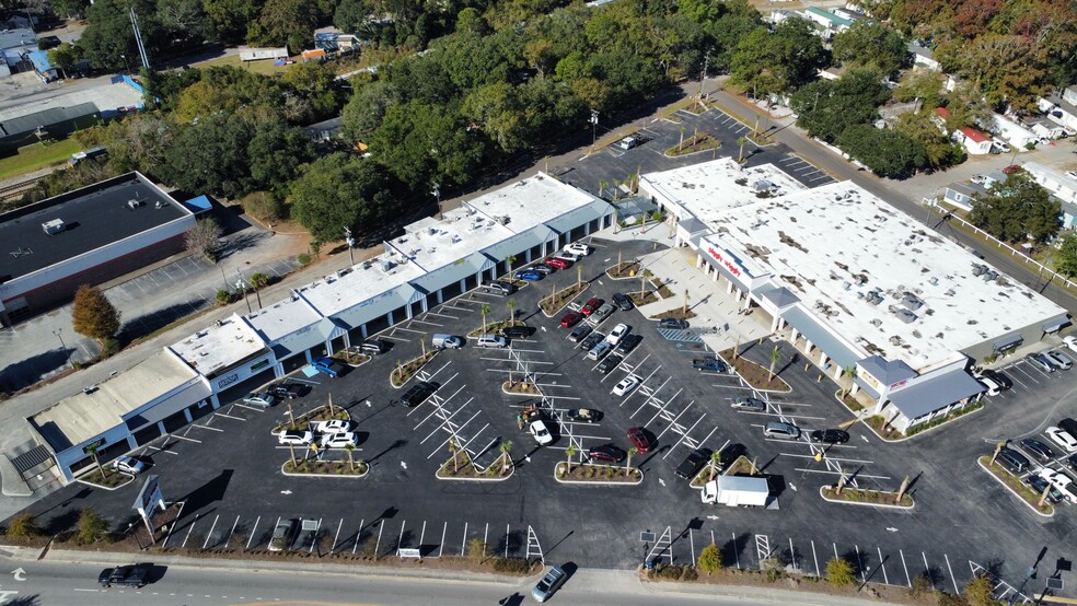 Primary Photo Of 1268-1274 Yeamans Hall Rd, Hanahan General Retail For Lease