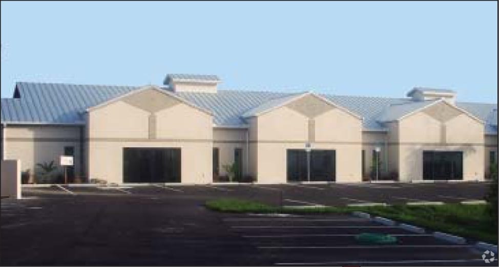 More Photos Of 15730 New Hampshire Ct, Fort Myers Medical For Lease