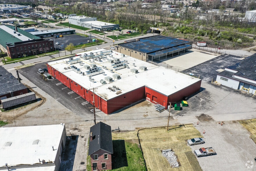 More Photos Of 1282 Essex Ave, Columbus Restaurant For Lease