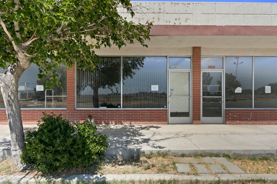 More Photos Of 13005-13015 Claymine Rd, Edwards Storefront Retail Office For Lease