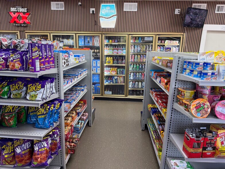 More Photos Of 1708 S Mobberly Ave, Longview Service Station For Sale