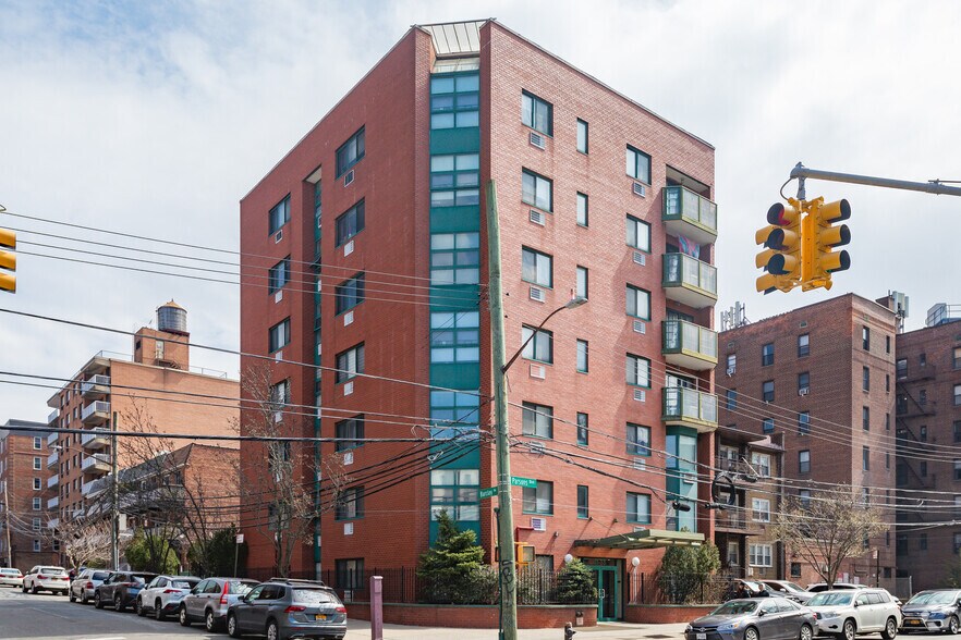 Primary Photo Of 4133 Parsons Blvd, Flushing Apartments For Sale