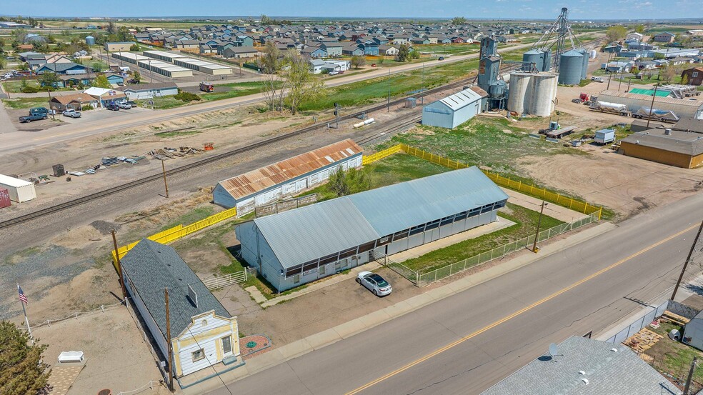 More Photos Of 105 E Woodward Ave, Keenesburg Light Distribution For Sale