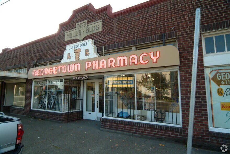 More Photos Of 6105-6111 13th Ave S, Seattle Storefront Retail Office For Lease