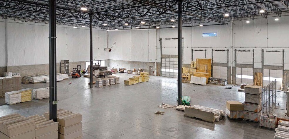 More Photos Of 22600 E I-76 Frontage Rd, Brighton Warehouse For Lease