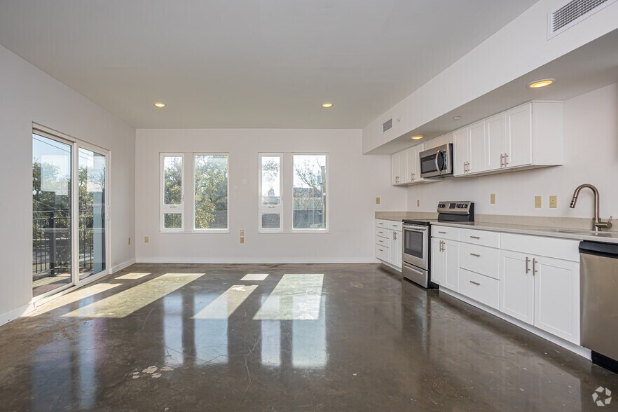 More Photos Of 3100 Banks St, New Orleans Apartments For Sale