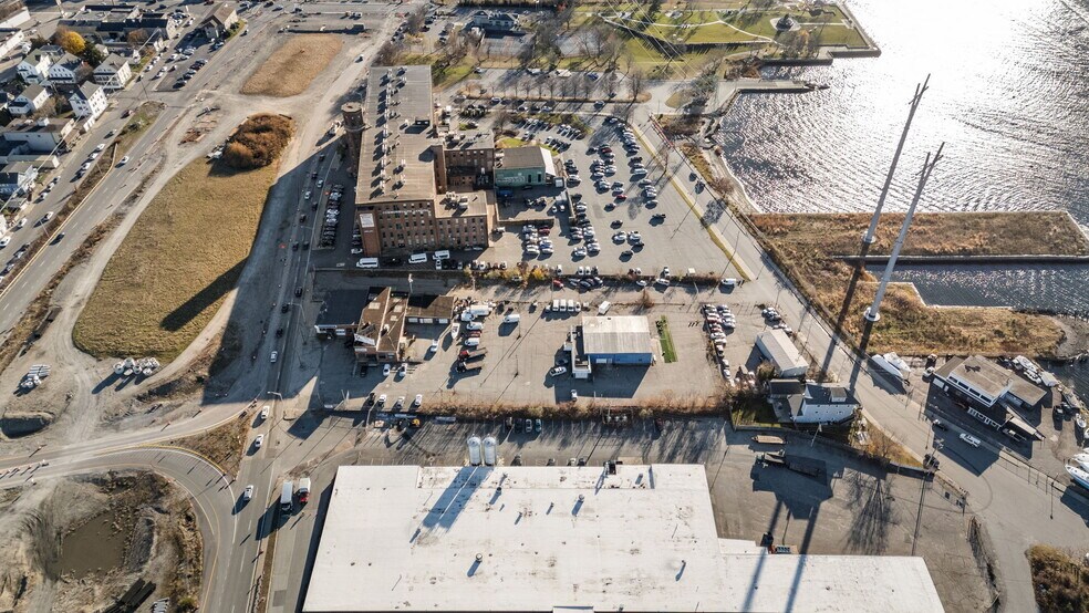 More Photos Of 1148 Davol St, Fall River Land For Sale