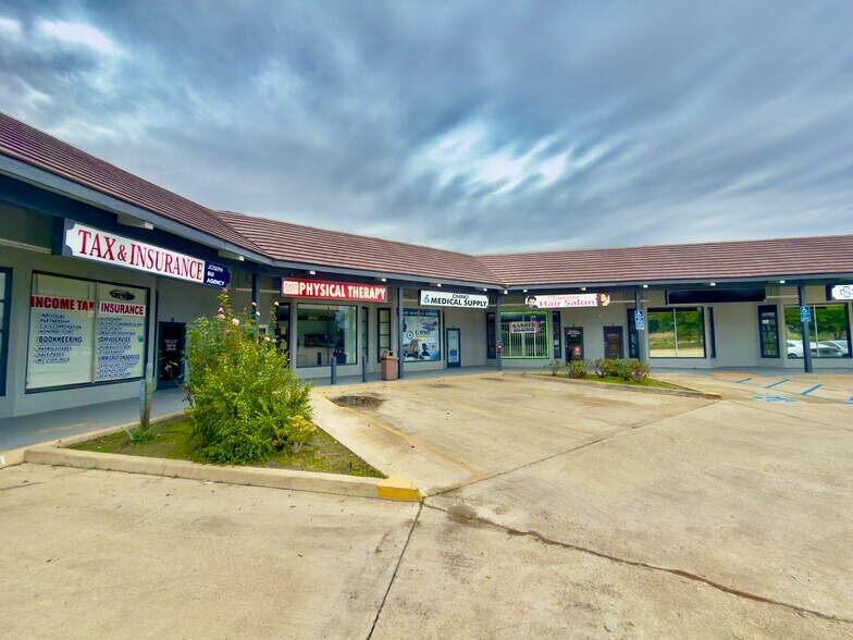 More Photos Of 4651 E Holt Blvd, Montclair Freestanding For Sale